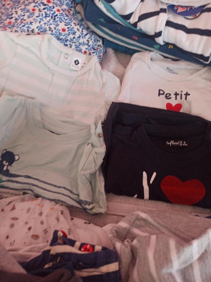 Lot vêtements garçon 6 mois - photo numéro 3