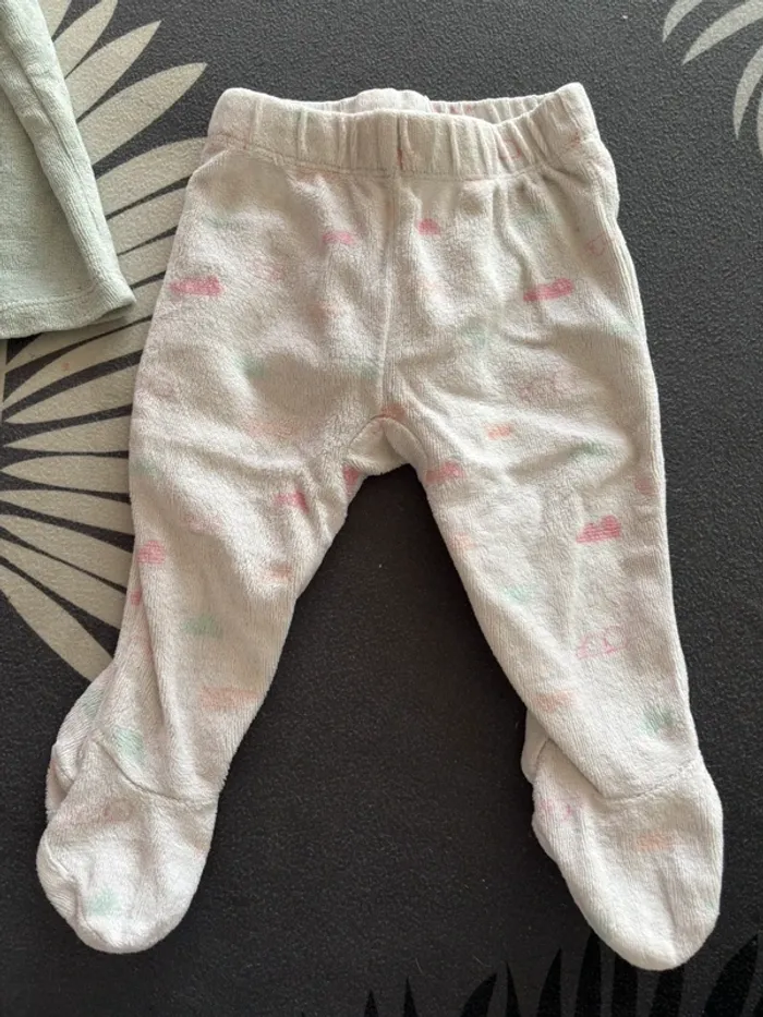Pyjama velours 3 mois - photo numéro 4
