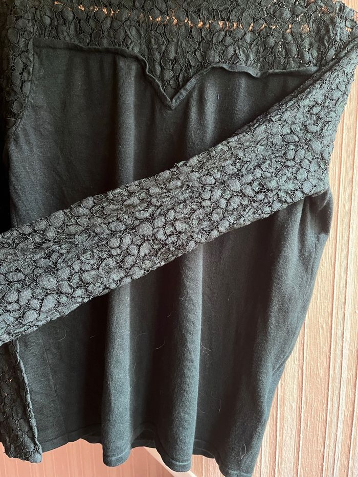 Top manches longues dentelles taille 38 - photo numéro 4