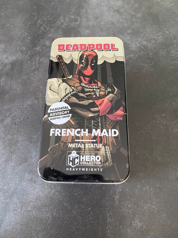 Figurine Marvel Hero Collector - Deadpool French Maid - Eaglemoss Metal Statue Disney