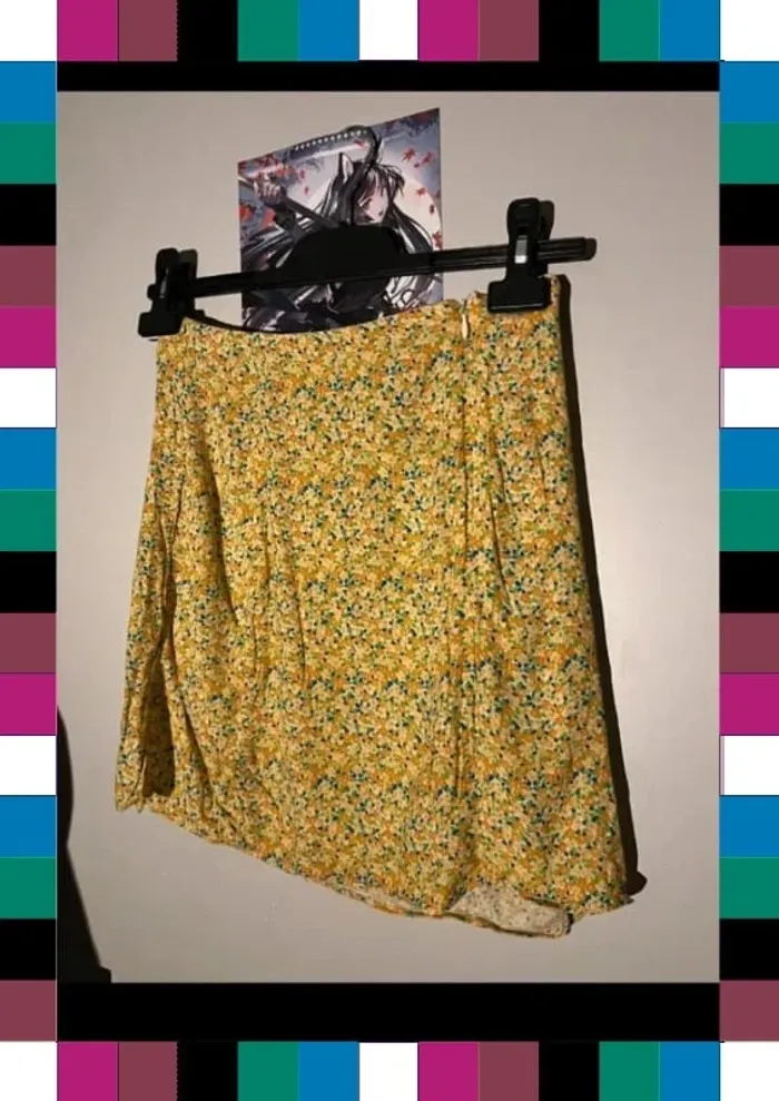 Jupe légère Taille XS - photo numéro 3