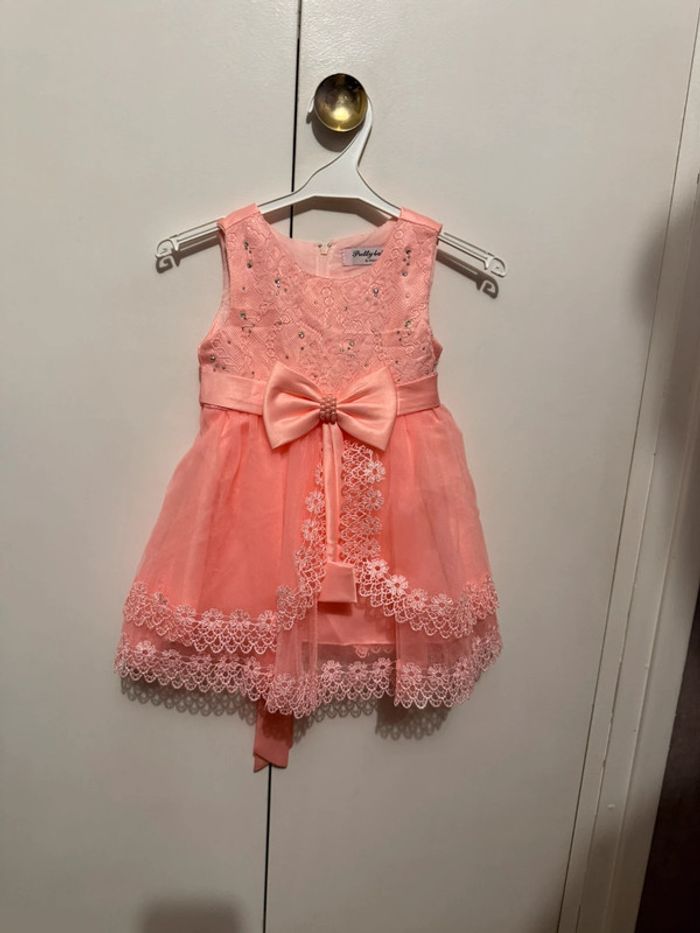Robe festive saumon pour bébé