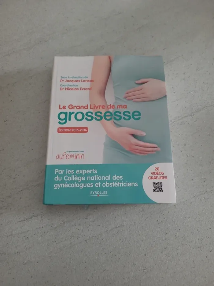 Le grand livre de ma grossesse