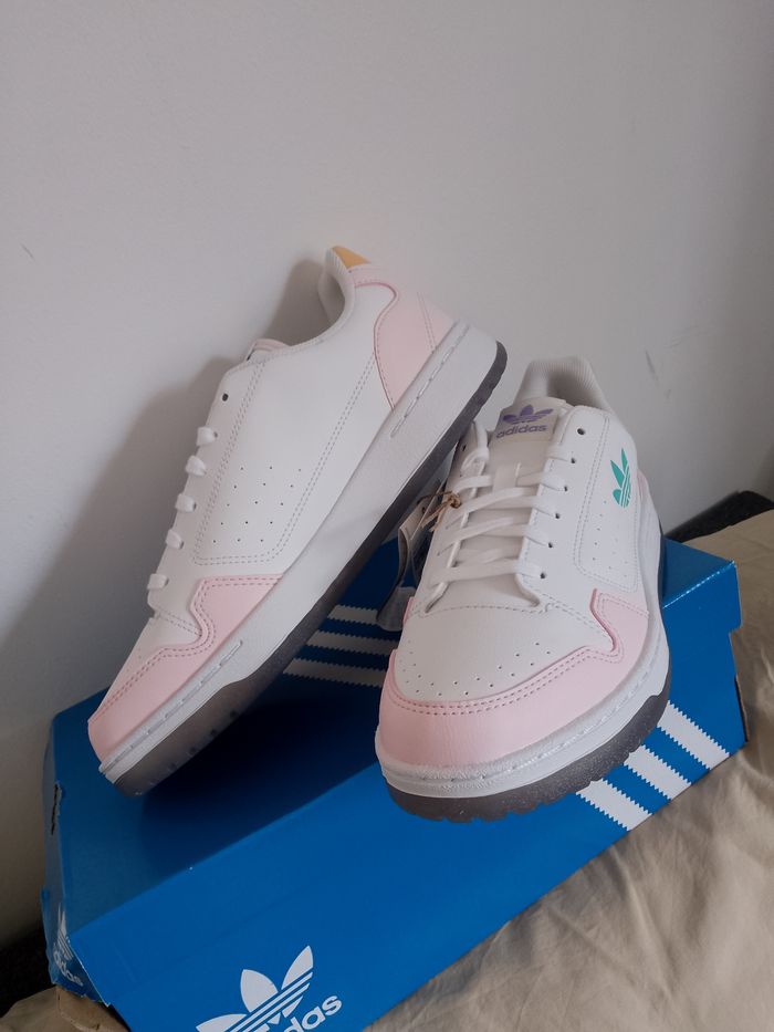 Basket adidas - photo numéro 5