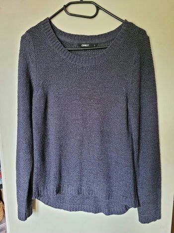 Pull fin  taille S Only