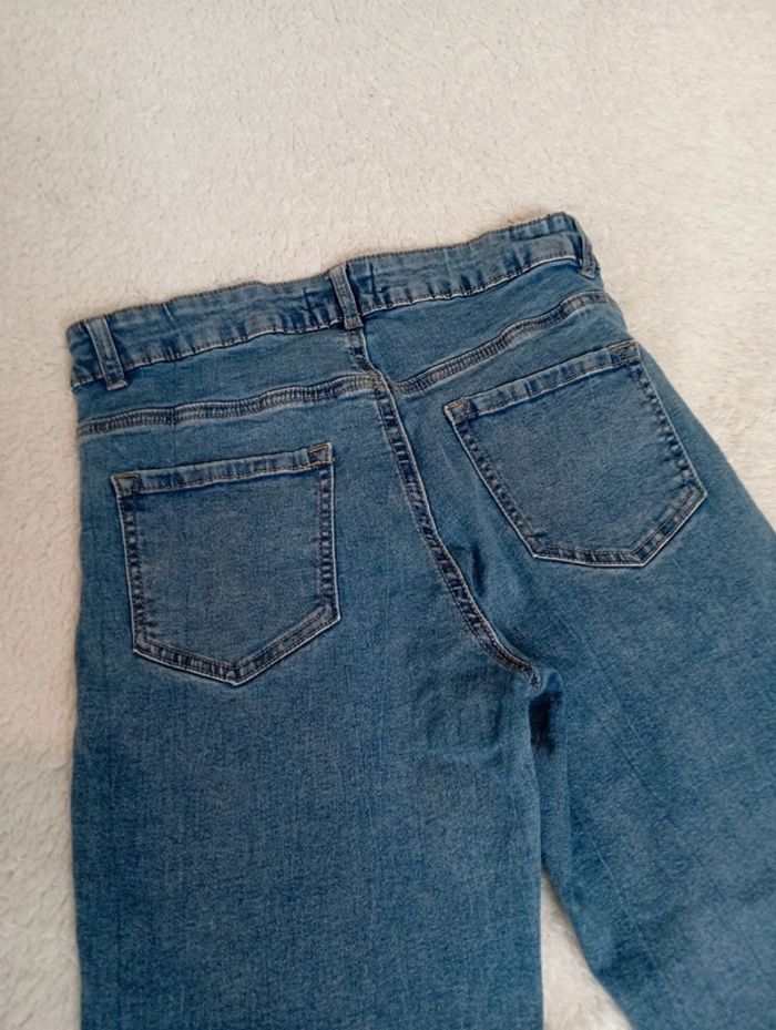 Jean court taille 42 - photo numéro 4