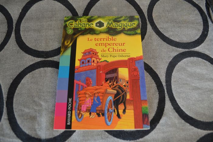 Livre La cabane magique N°9 Le terrible empereur de chine
