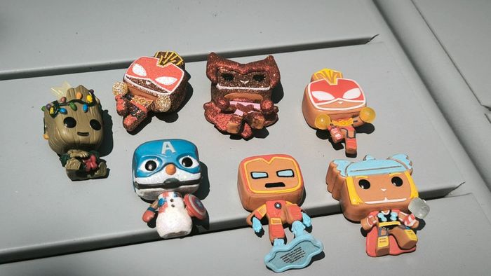 Lot de 7 mini pop marvel très bon état