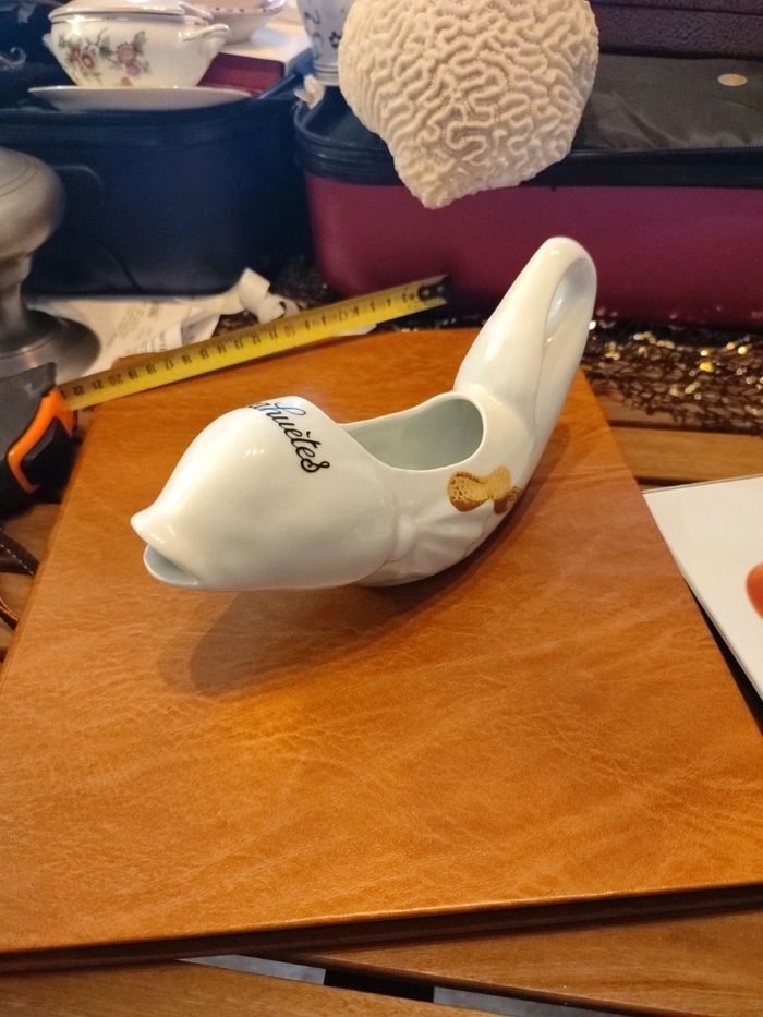 Distributeur de cacahuète