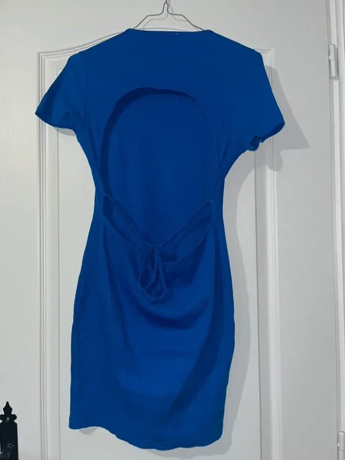 robe bleu jennyfer dos nu taille M - photo numéro 3