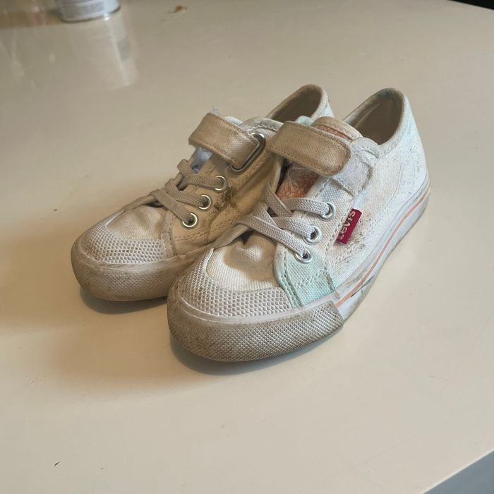 Des chaussures