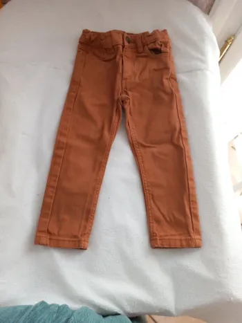 🚼pantalon jeans marron 2ans