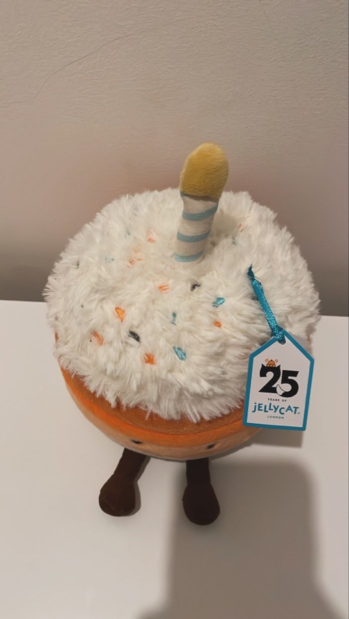 Peluche Jellycat Jellina Birthday Cake 🎂🎂 - photo numéro 4