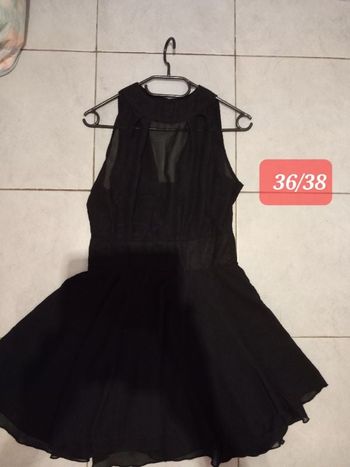 Robe noire fluide