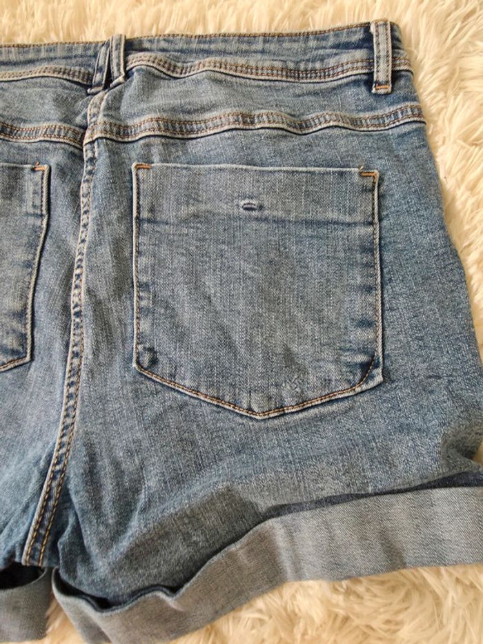 Short en jean grain de malice taille 40 - photo numéro 5