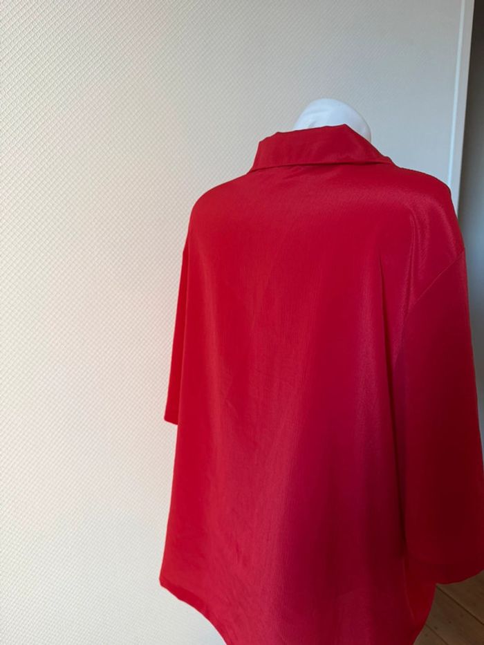 Chemisier grande taille rouge en très bon état taille 50-52 - photo numéro 4
