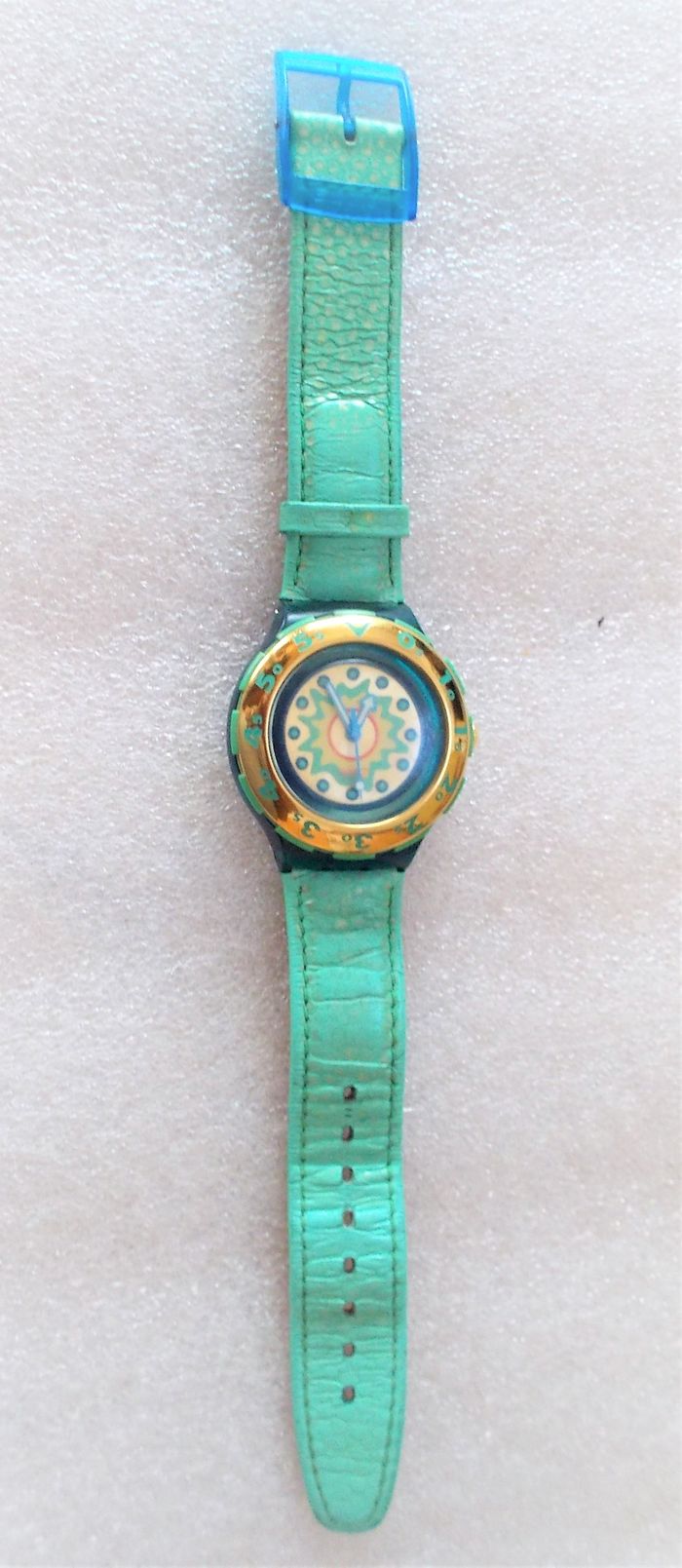 Montre SWATCH Collecteur "En Vague" - photo numéro 2