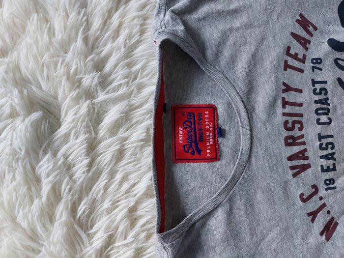 Tee Shirt Superdry gris taille S - photo numéro 2