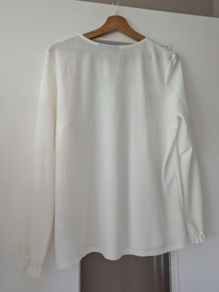 Magnifique haut blouse femme écru Kiabi taille L - photo numéro 4