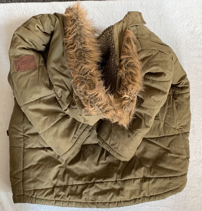 Manteau kiabi chaud kaki joli 5 ans - photo numéro 2