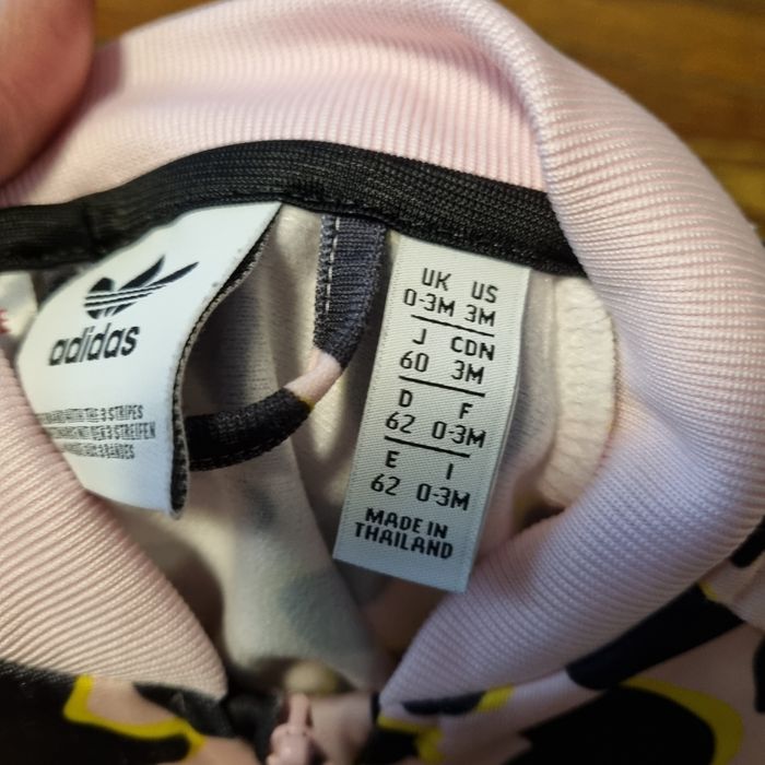 survêtement ADIDAS taille 3 mois - photo numéro 7