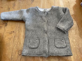 Gilet très chaud taille 9 mois