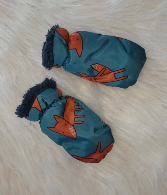 Moufles renards chaudes