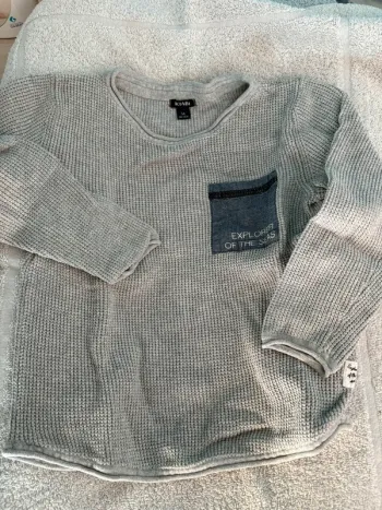 Pull gris léger