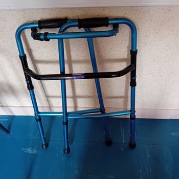 Faby27800 Déambulateur Pliable