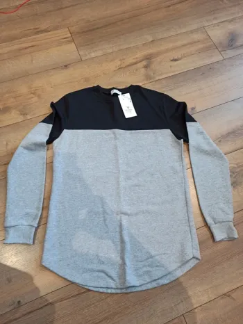 Pull gris et noir manches longues homme XL