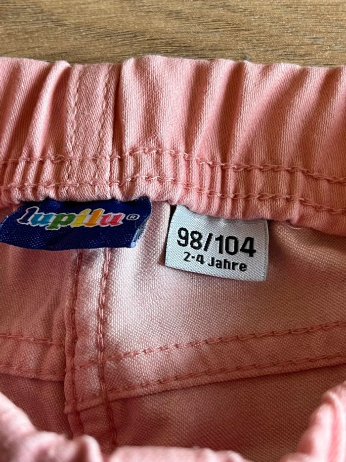 Je vend un jean slim fille enfant 2-4 ans 98- 104cm très bon état - photo numéro 3