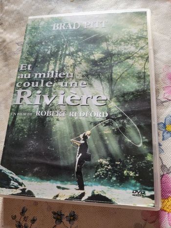 Et au milieu coule une riviere