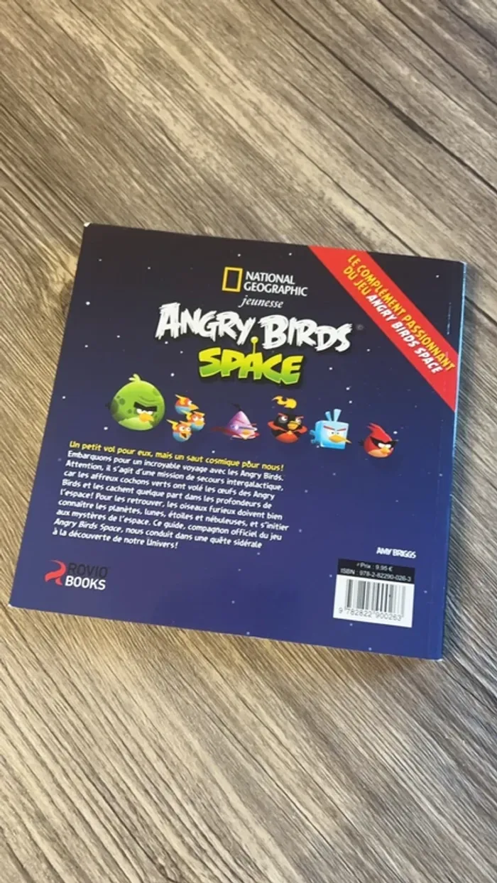 Livre « Angry Birds Space » - photo numéro 3