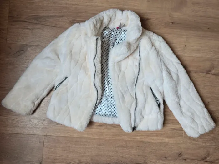 Manteau chaud et tout doux