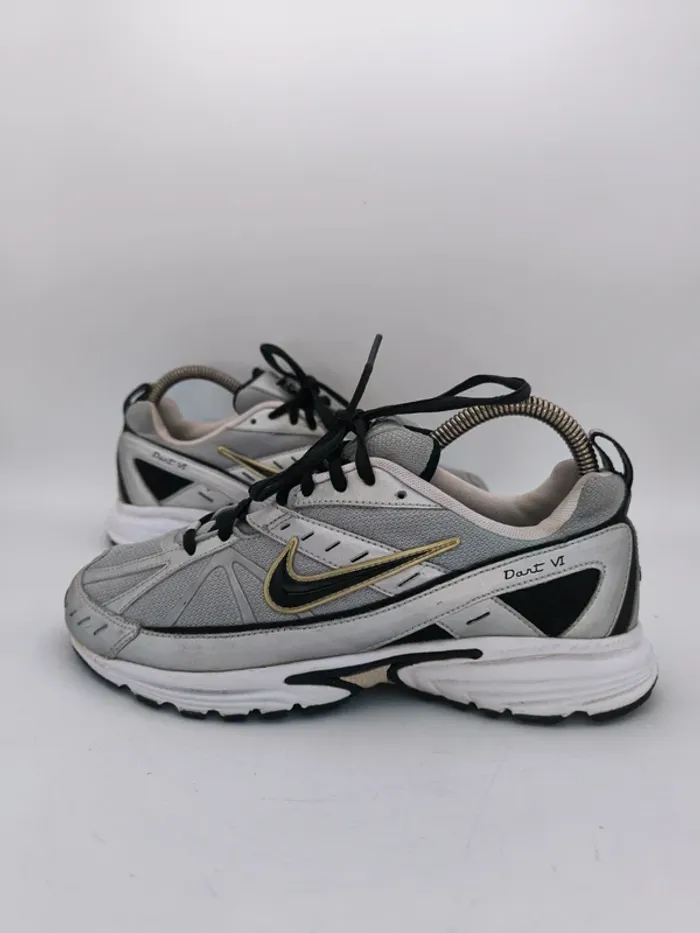 Baskets femme Nike Dart 6 Taille 40