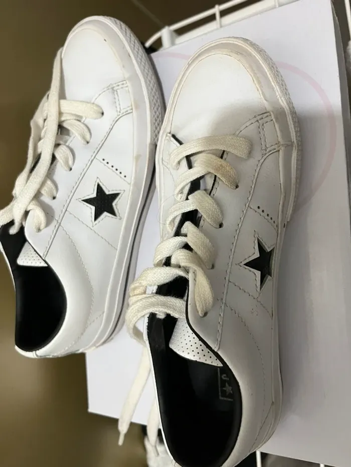 Converse blanche - photo numéro 2