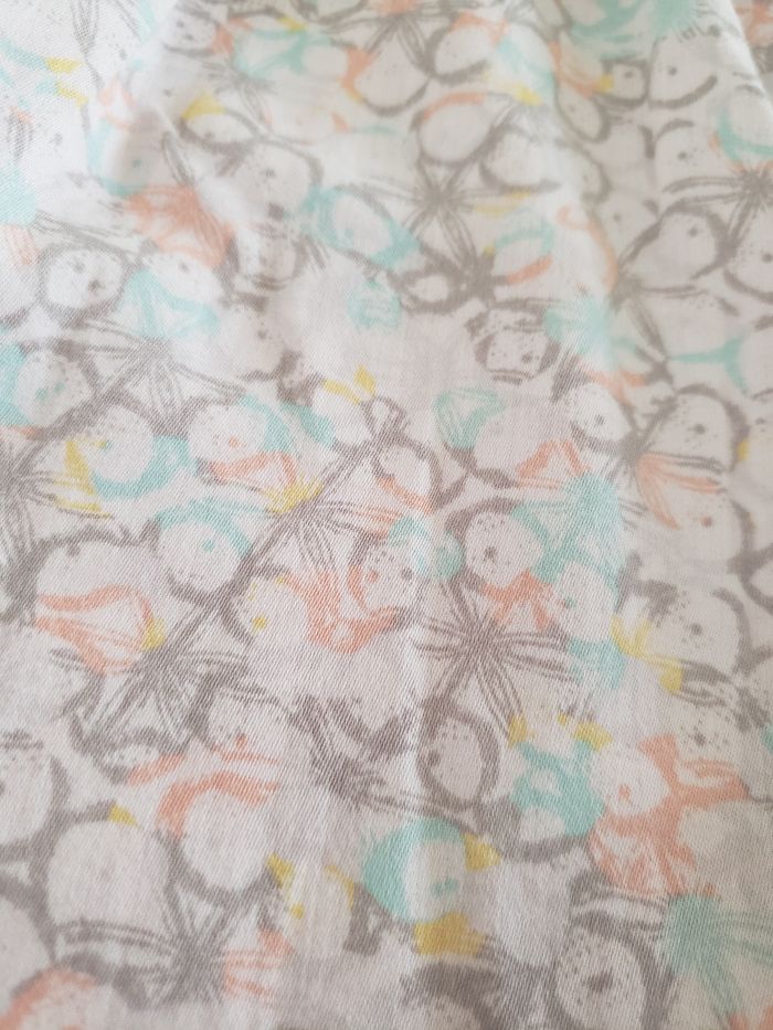 Robe à bretelles couleurs très claires - photo numéro 6