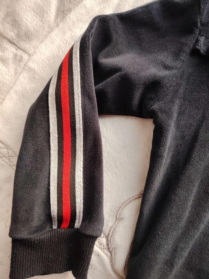 Ensemble noir - photo numéro 2