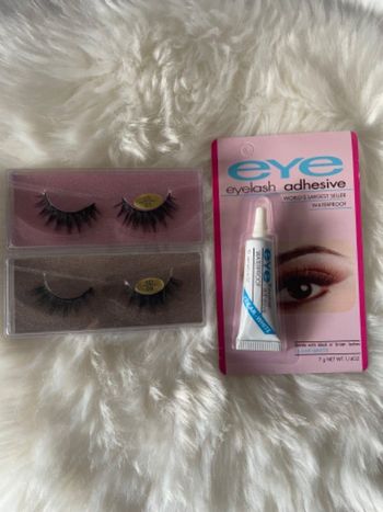 2x paires de faux cils + 1x colle