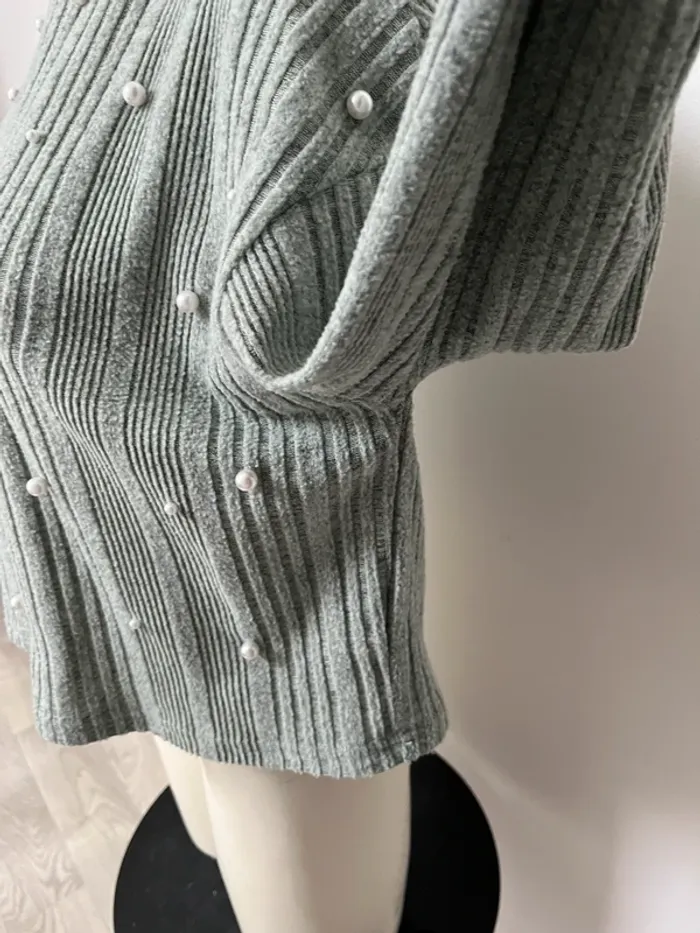 Pull fin avec perles - photo numéro 4