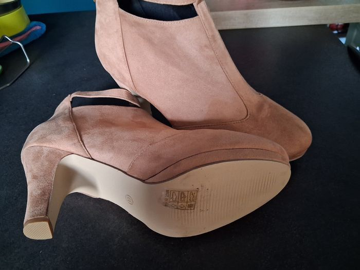 Chaussures - photo numéro 2