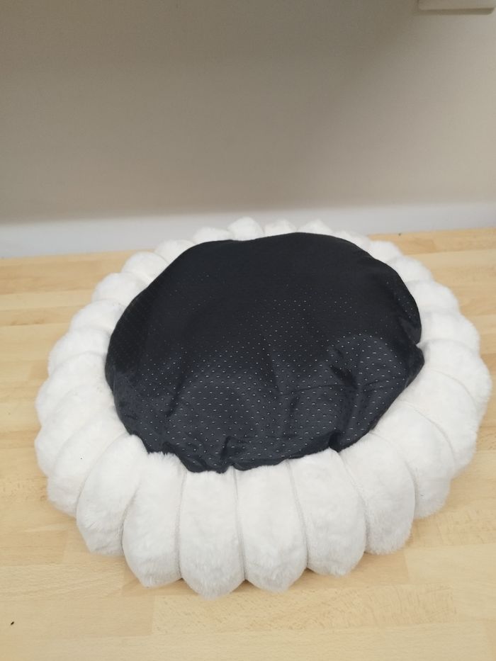 Panier pour chat diamètre 42 cm - photo numéro 3