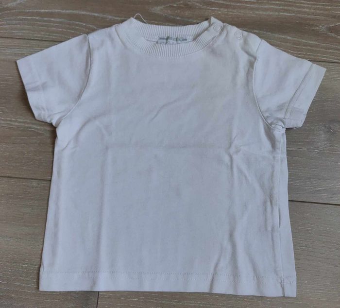 Lot 4 tee-shirts 12 mois - photo numéro 5