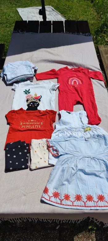 Lot 6 mois mi saison fille