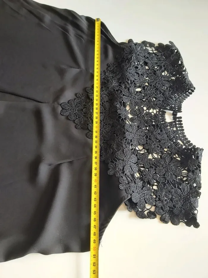 Top fluide et dentelle noir Floerns - photo numéro 4