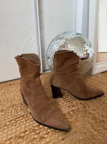 bottines talon daim zara