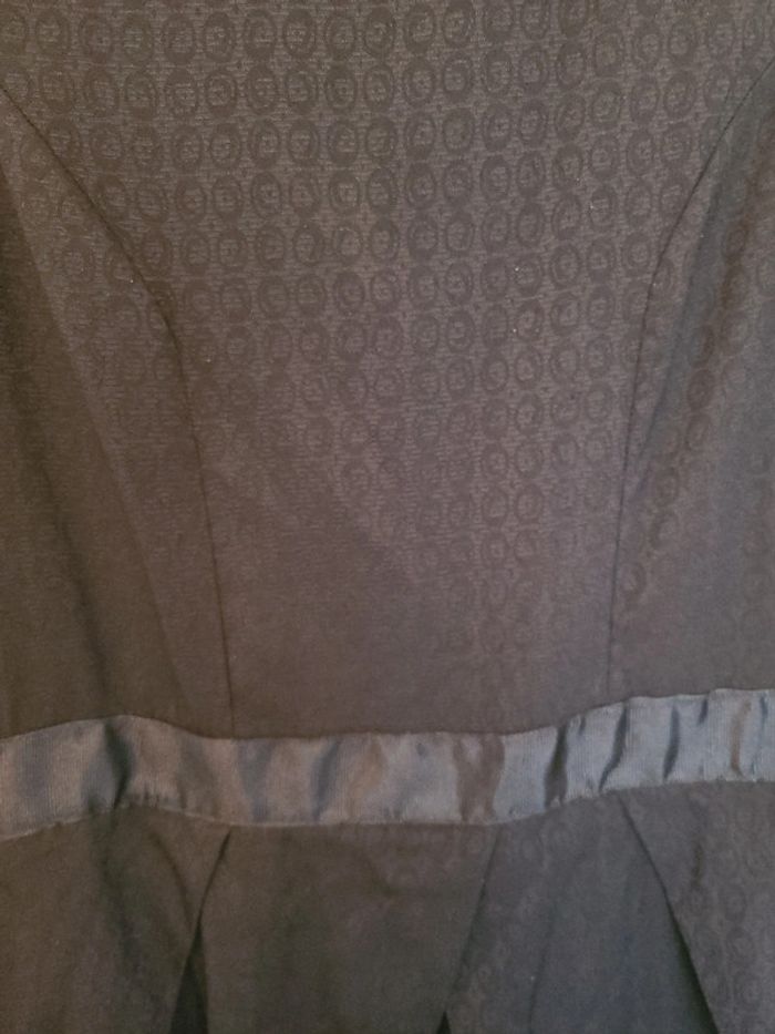 Robe noire 38 cache cache - photo numéro 3