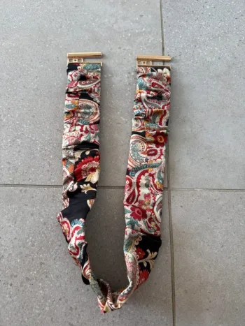 Ceinture multicolore élastique, bon état, 70cm