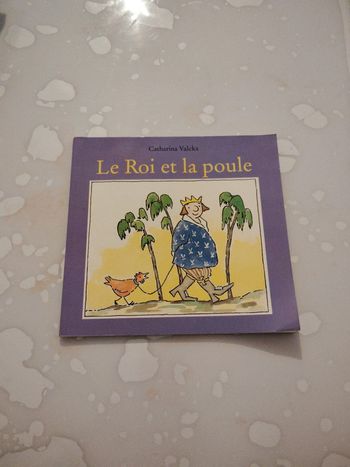 Livre Le Roi et la poule