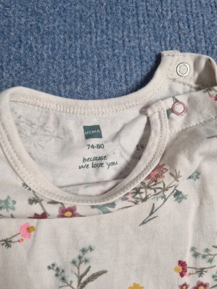 Ensemble tee shirt et pantalon - photo numéro 4